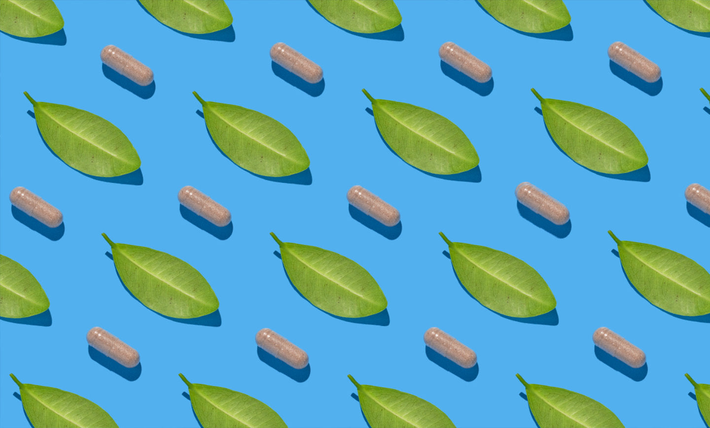 image of Mind Lab Pro® capsules and leaves